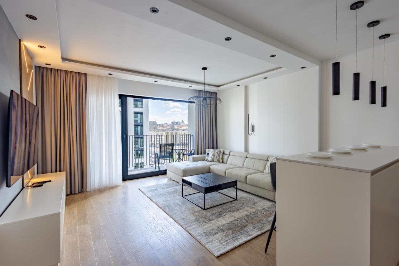 Terra Luxe Residences Sajmiste Buitenkant foto