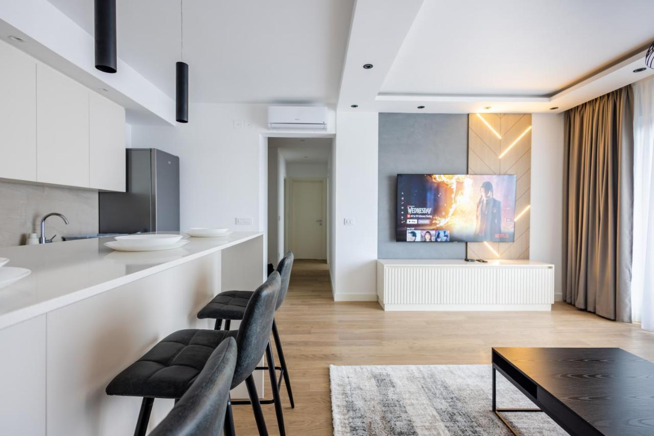Terra Luxe Residences Sajmiste Buitenkant foto