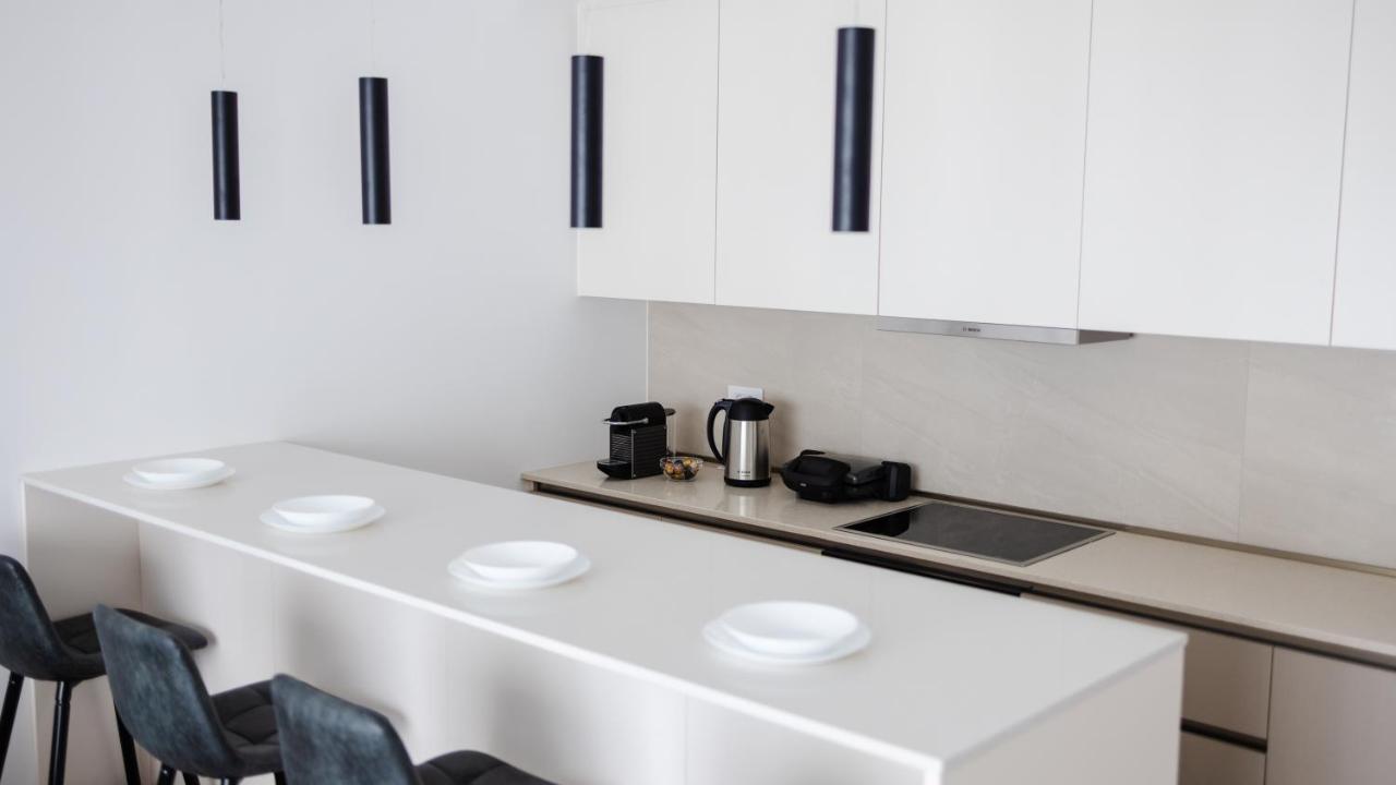 Terra Luxe Residences Sajmiste Buitenkant foto